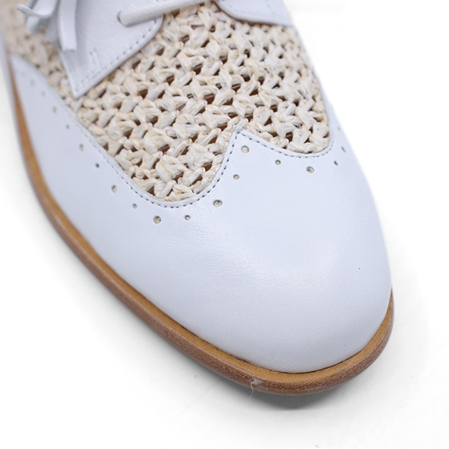 WHITE LASERCUT WEAVE LACE UP FLAT SHOE