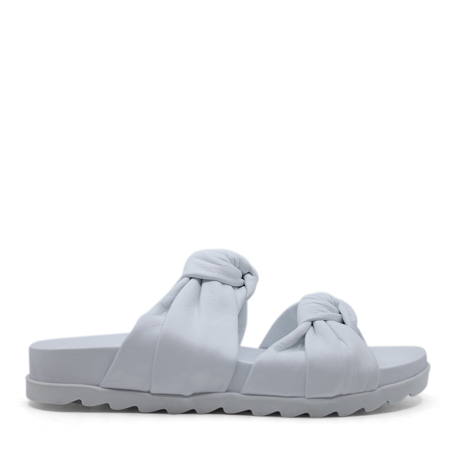 WHITE CROSSOVER BOW SLIDE SANDAL