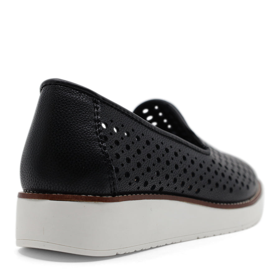 BLACK SLIP ON LASERCUT DETAIL FLAT SHOE