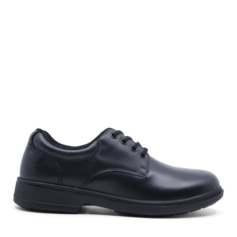 CLARKS BLACK LACE UP SCHOOL SHOE