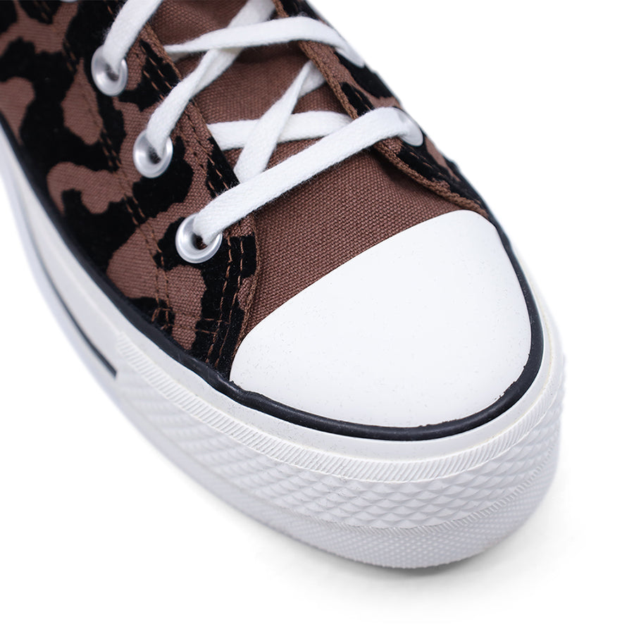 CONVERSE CHUCK LEOPARD PLATFORM LACE UP SNEAKER