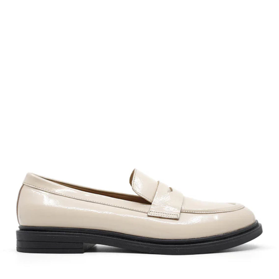 BEIGE PATENT  UPPER BLACK SOLE SLIP ON LOAFER 