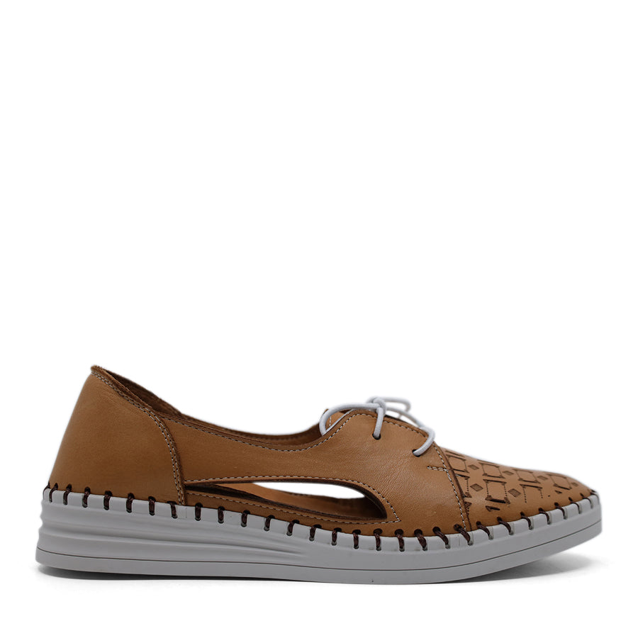 COCONUT BROWN SIDE CUT ENCLOSED TOE HEEL LACE UP FLAT SNEAKER 