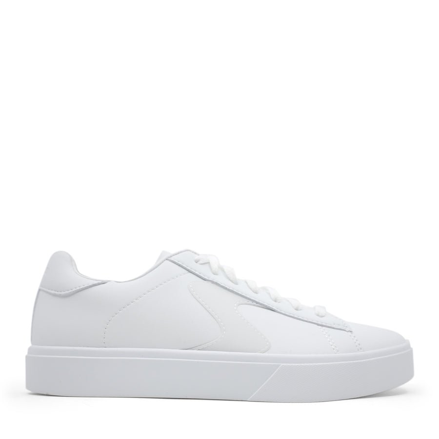 WHITE BLUE LEATHER LACE UP SNEAKER