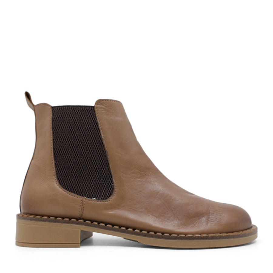 Crown and ivy men's sales boots